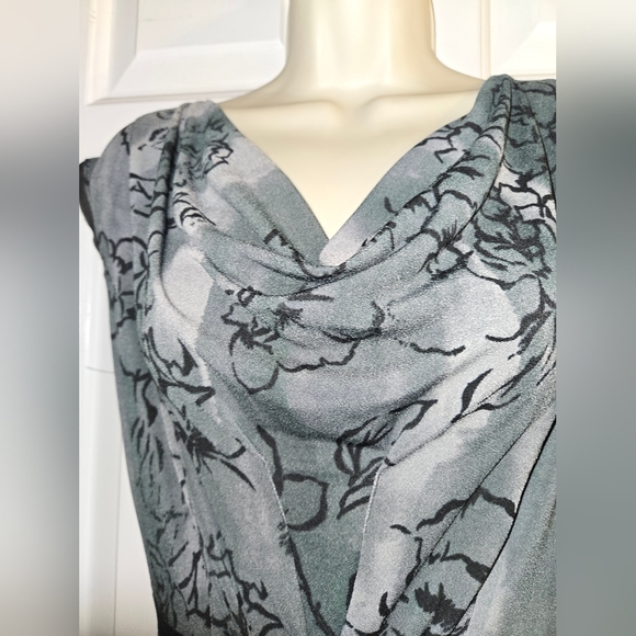 Simply Vera Vera Wang Black and Gray Cowl Neck Knee Length Dress, XS - Picture 4 of 9